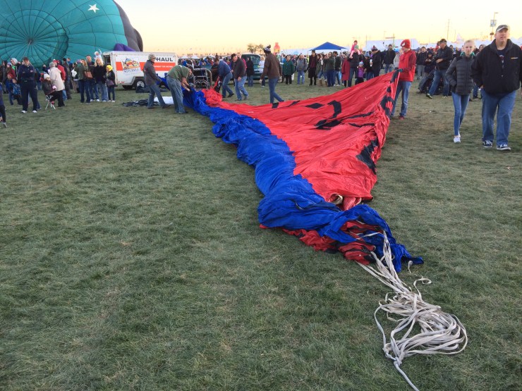 After the Dawn Patrol, balloons were rapidly rolled out to prepare for the Mass Ascension