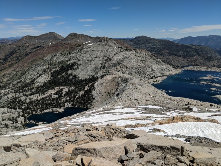 Desolation-wilderness-twin-lakes-lake-aloha-clyde-lake-ridge