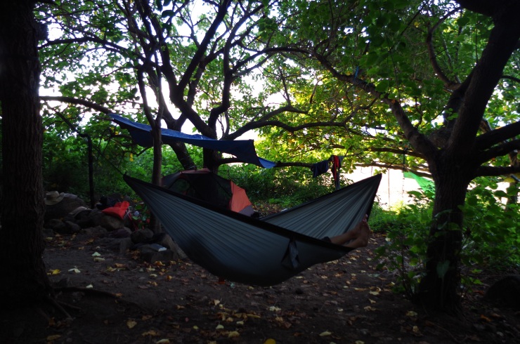 Kalalau-trail-backpacking-campsite-hammock