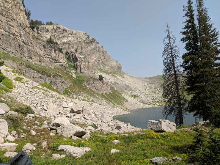 Teton-crest-trail-backpacking-first-view-marion-lake