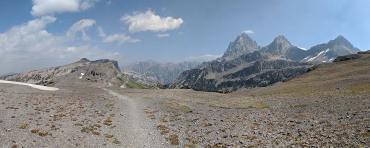 Teton-crest-trail-backpacking-first-view-top-of-hurricane-pass