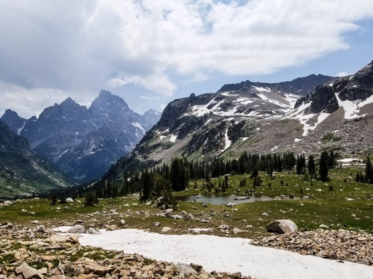 Teton-crest-trail-backpacking-lake-solitude-climb-up-paintbrush