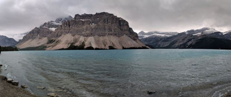 banff-bow-lake-panoramic-from-turnout
