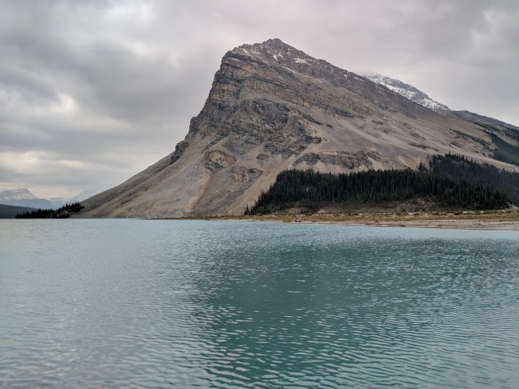 banff-crowfoot-mountain-over-bow-lake