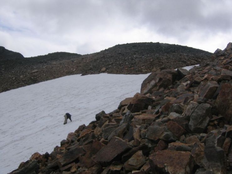 climbing-up-glacier-on-wenkchemna-pass