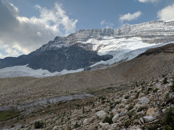 iceline-trail-looking-back-at-emerald-glacier