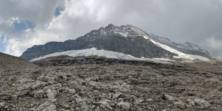 iceline-trail-panoramic-view-emerald-glacier