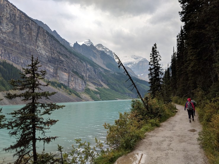 lake-louise-plain-of-six-glaciers-trail-along-shore