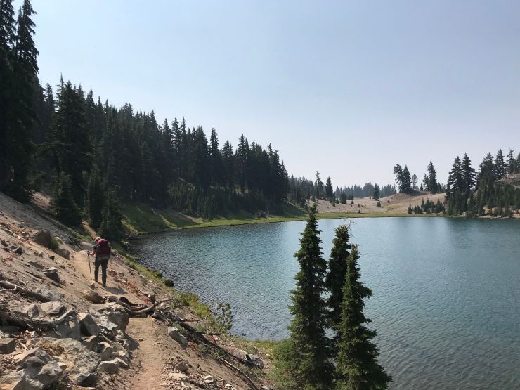 Green-lakes-trail-hiking-south
