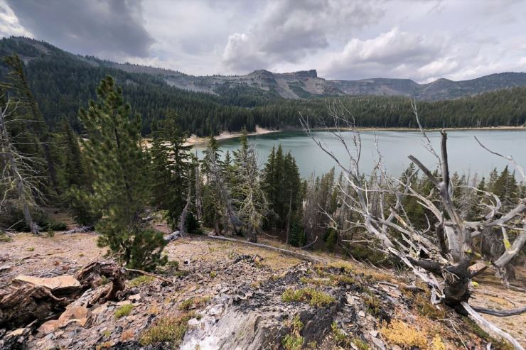 tam-mcarthur-trail-three-creek-lake-and-rim