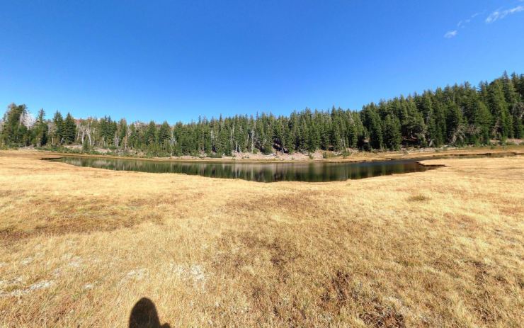 Three-sisters-wilderness-broken-top-loop-golden-lake-3