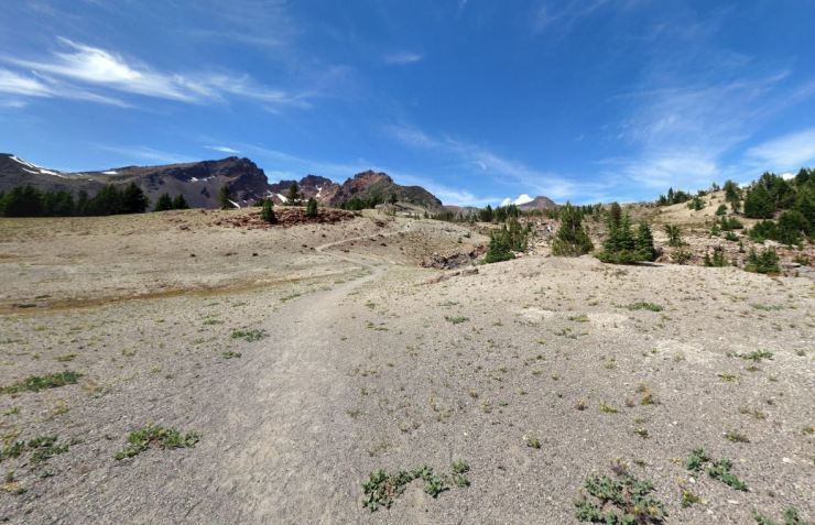 trail-as-it-goes-west-of-ball-butte-looking-north