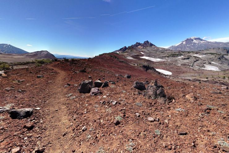 view-up-to-broken-top-from-tam-mcarthur-rim