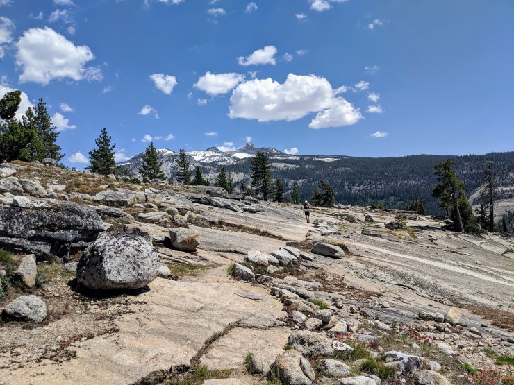 yosemite-backpacking-merced-high-trail-granite-bluff