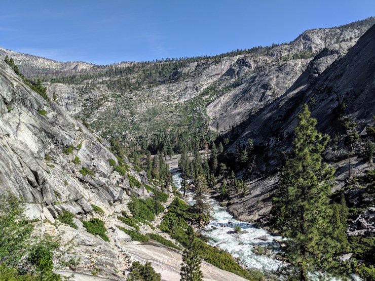 yosemite-backpacking-merced-river-trail-view-of-switchbacks