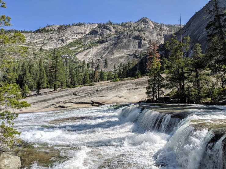 yosemite-backpacking-merced-river-trail-waterfall