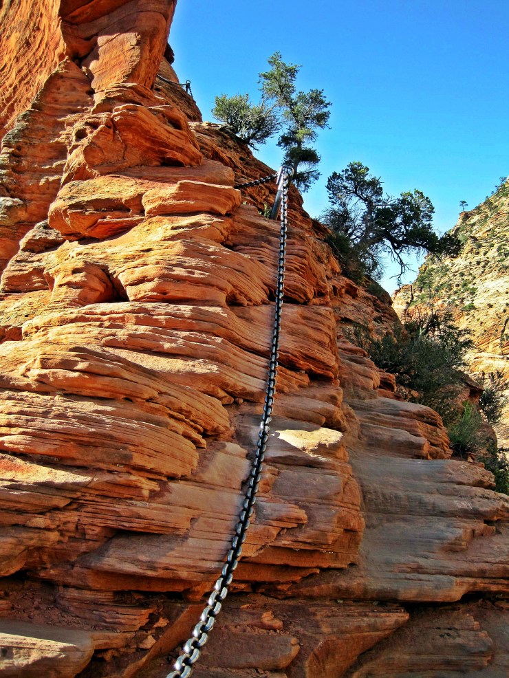angels-landing-steep-climb.jpg