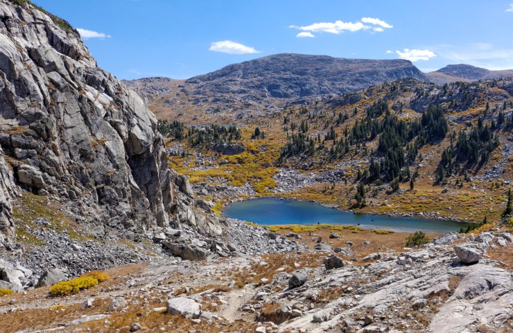 wind-river-range-titcomb-basin-day1-back-towards-little-seneca-lake