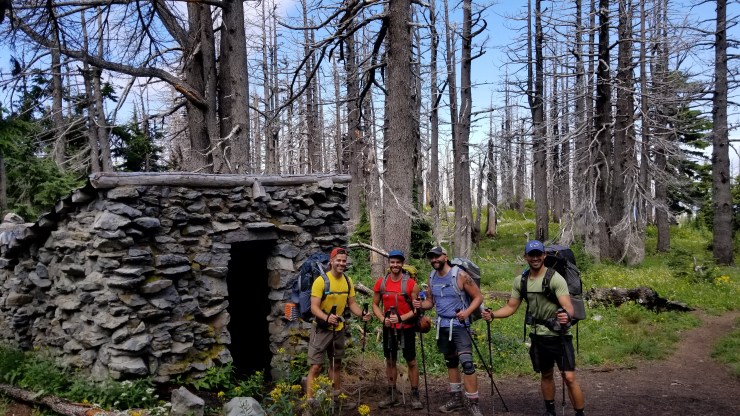 cairn-basin-shelter_48564737376_o