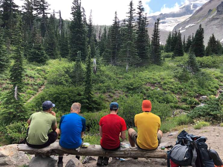 lunch-at-elk-cove_48562602666_o